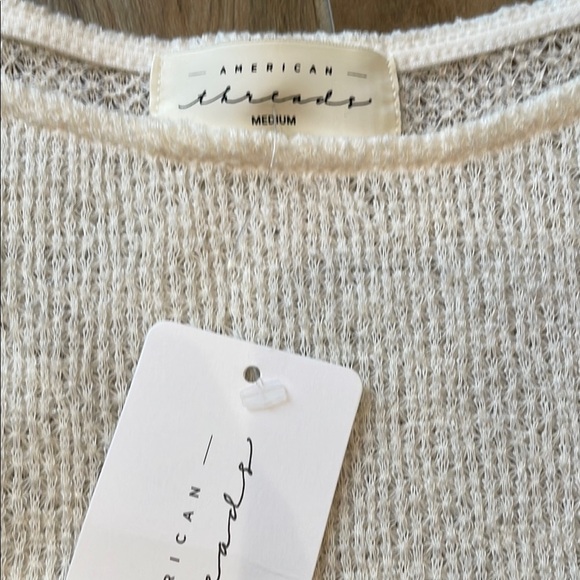 Cream Long Sleeve Women's Top - Picture 2 of 4